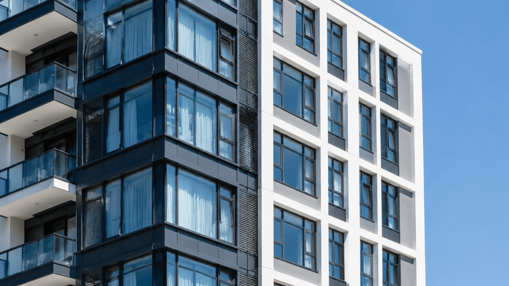 uPVC windows vs aluminum windows in high-rise buildings-vigorawindows.com.png